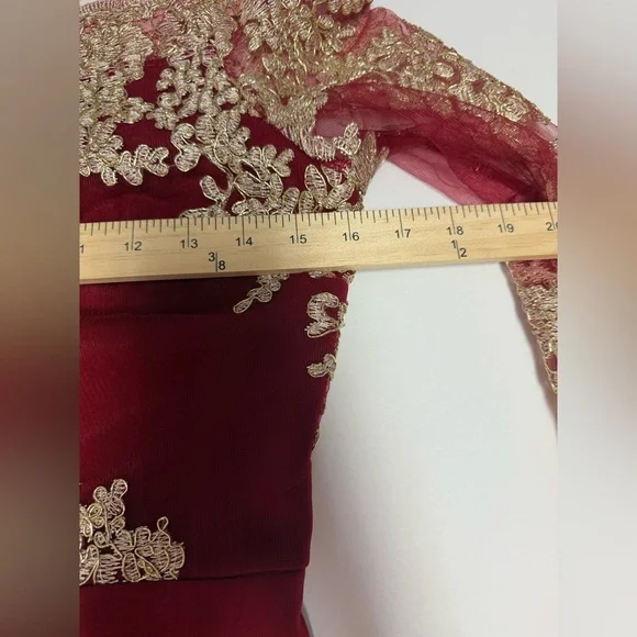 Elegant Red Lace Jumpsuit, no tag, size would fit M - Picture 6 of 14